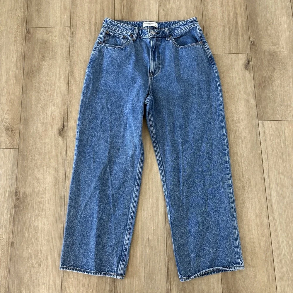 Abercrombie & Fitch The Loose High Rise Curve Love Size 29 8 Short